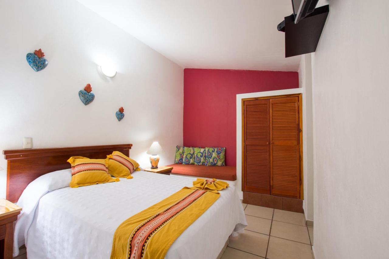 Hotel Meson De Mita Пунта Мита Екстериор снимка