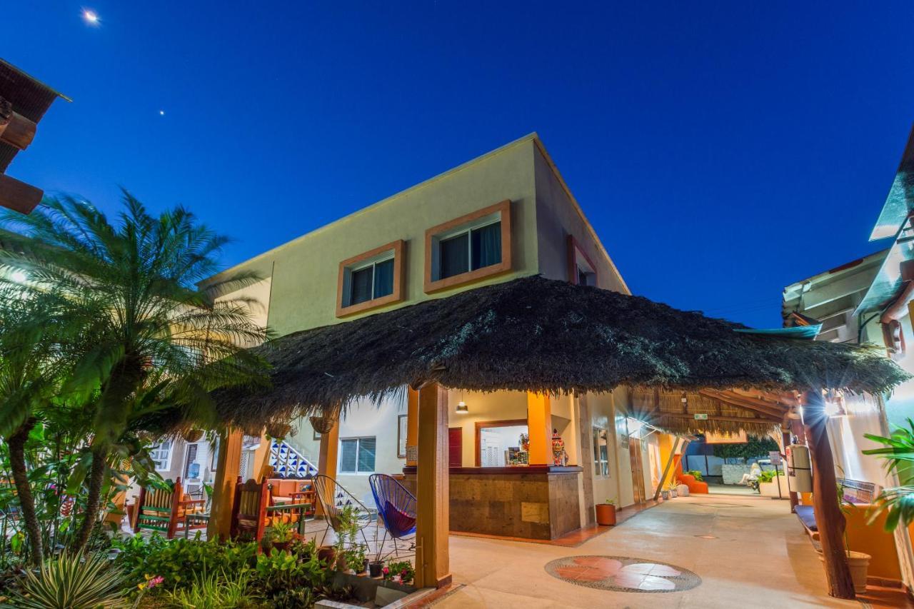 Hotel Meson De Mita Пунта Мита Екстериор снимка